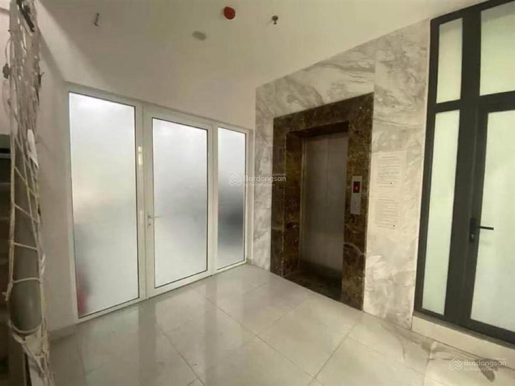 Bán gấp nhà mặt phố nguyễn chí thanh 145 m2, vị trí đẹp giá rẻ 73 tỷ