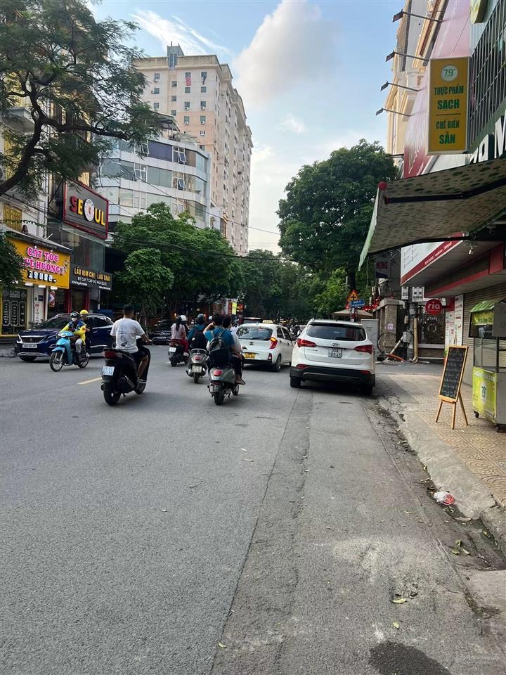 Bán gấp nhà mặt phố nguyễn chí thanh 145 m2, vị trí đẹp giá rẻ 73 tỷ