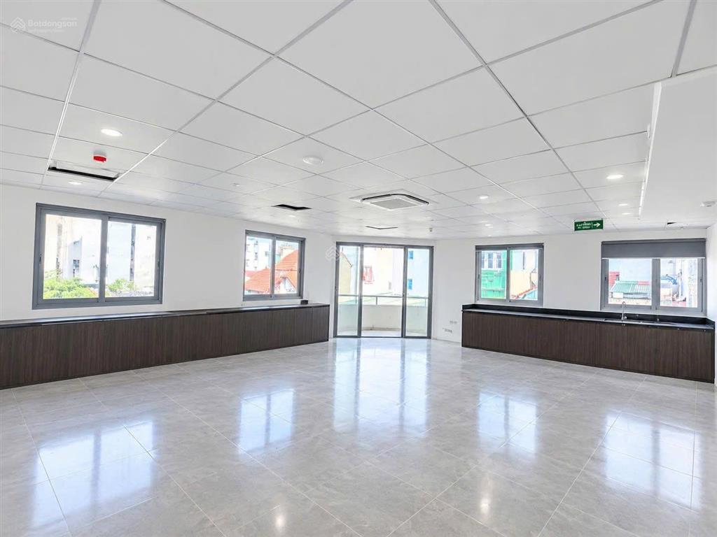 Toà đẹp trần thái tông 122m 9 tầng view siêu đẹp dòng tiền giá 65 tỷ