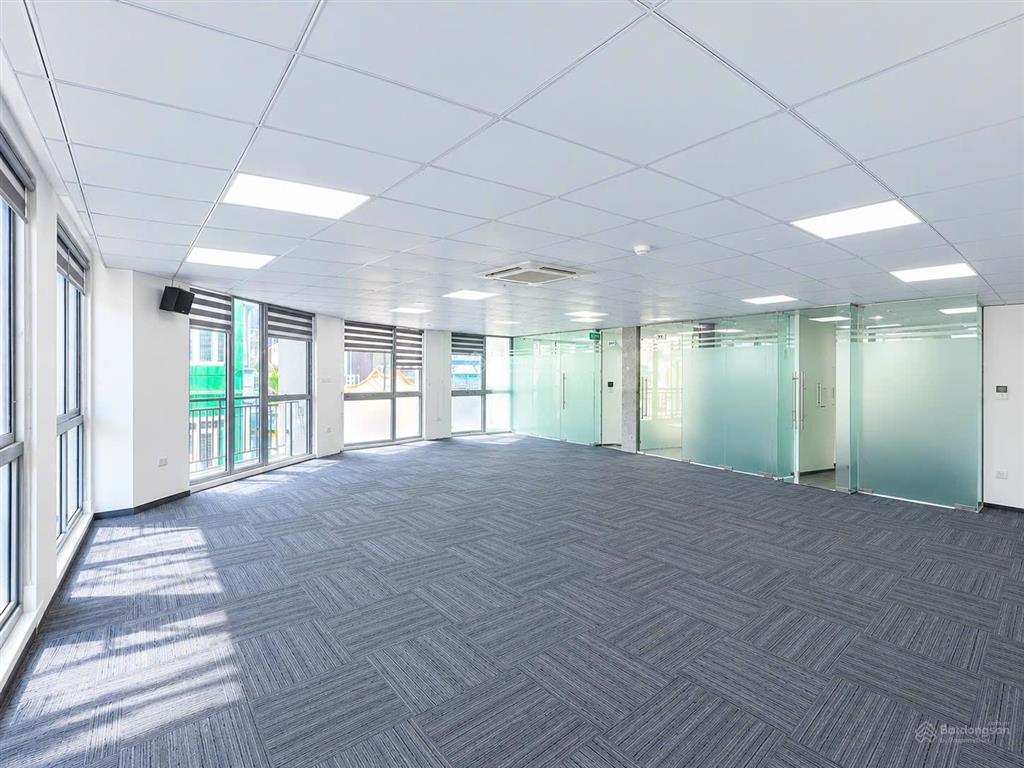 Toà đẹp trần thái tông 122m 9 tầng view siêu đẹp dòng tiền giá 65 tỷ