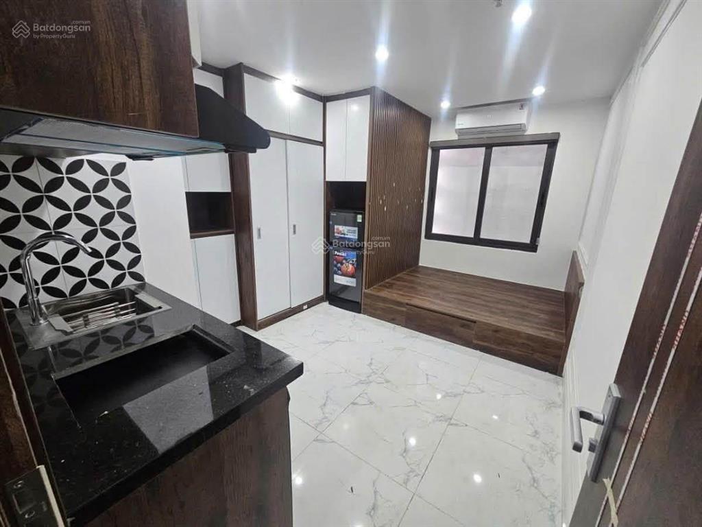 Bán nhà 94m2 tại thuỵ khuê 7 tầng, tây hồ, 16 tỷ vnd, đẹp, nhiều tiện ích dòng tiền