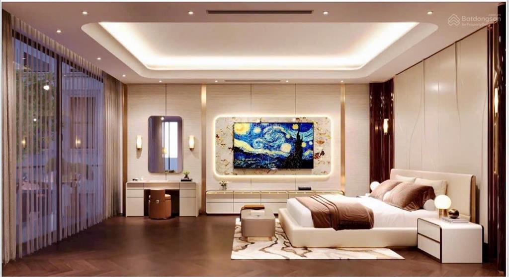 Nhà mặt phố trần thái tông 155m2, 7 tầng, thang máy kinh doanh nổi bật cầu giấy