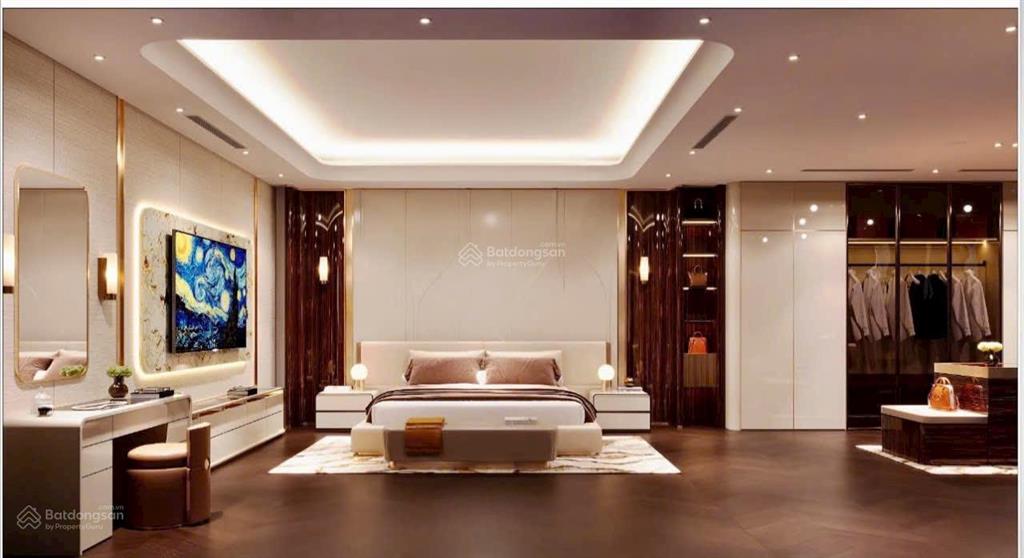 Nhà mặt phố trần thái tông 155m2, 7 tầng, thang máy kinh doanh nổi bật cầu giấy