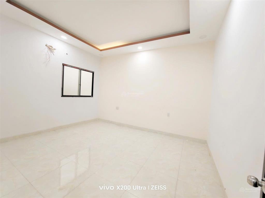 Giảm sốc! nhà đẹp vcn phước long 2 136m2, ô tô đỗ cửa. garẩ rộng, 7,5 tỷ