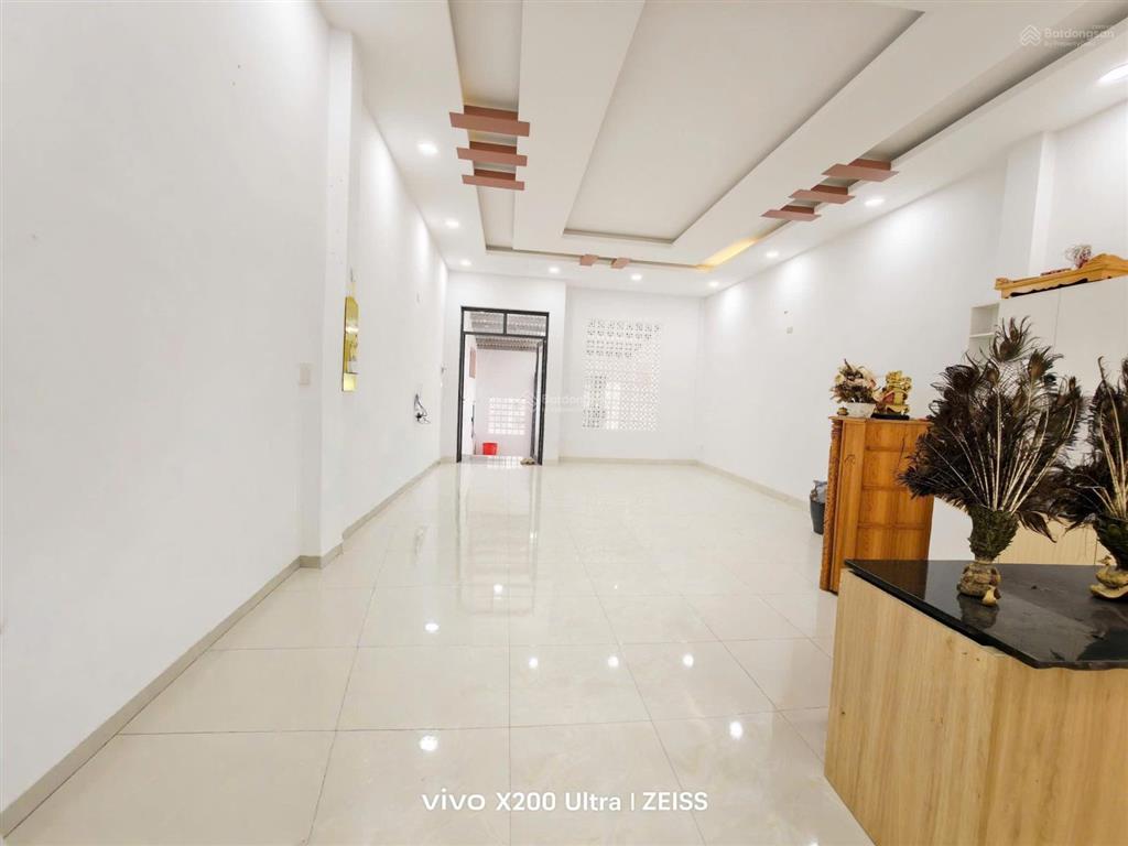 Giảm sốc! nhà đẹp vcn phước long 2 136m2, ô tô đỗ cửa. garẩ rộng, 7,5 tỷ