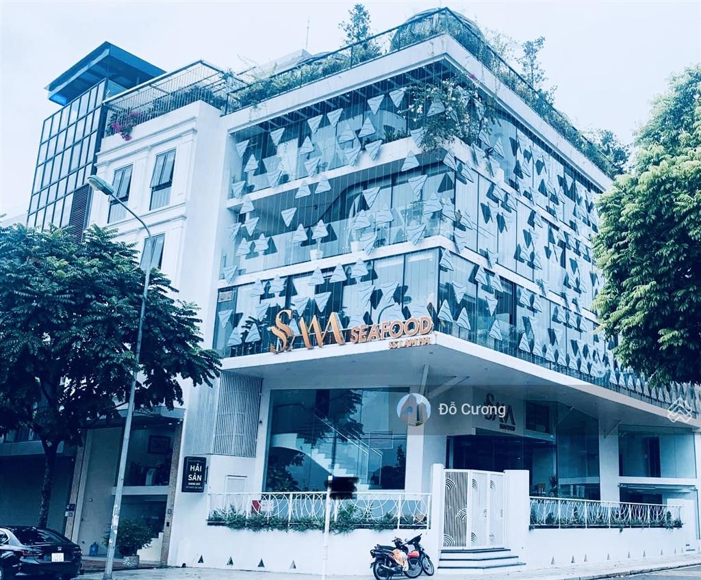 Vip có 102  cần bán nhà mặt phố lý thường kiệt  lô góc  296m2 x 4 tầng đẹp  mt 12m  0974 660 ***