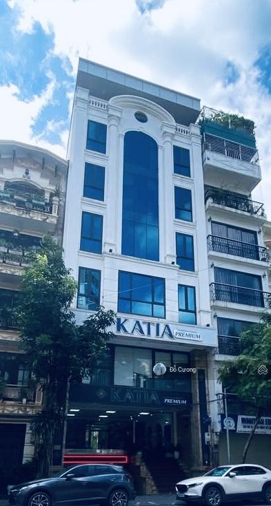 Trung tâm hai bà trưng  cần bán nhà mặt phố hoà mã, đường 2 chiều  190m2 x 8t thang máy + mt 7m