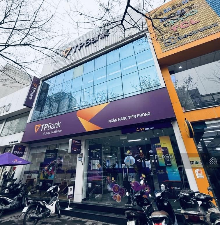 Siêu hot  bán nhà mặt phố phố huế  360m2 x 2 tầng, giá bán đất + mt 10m + gpxd 10t  0974 660 ***