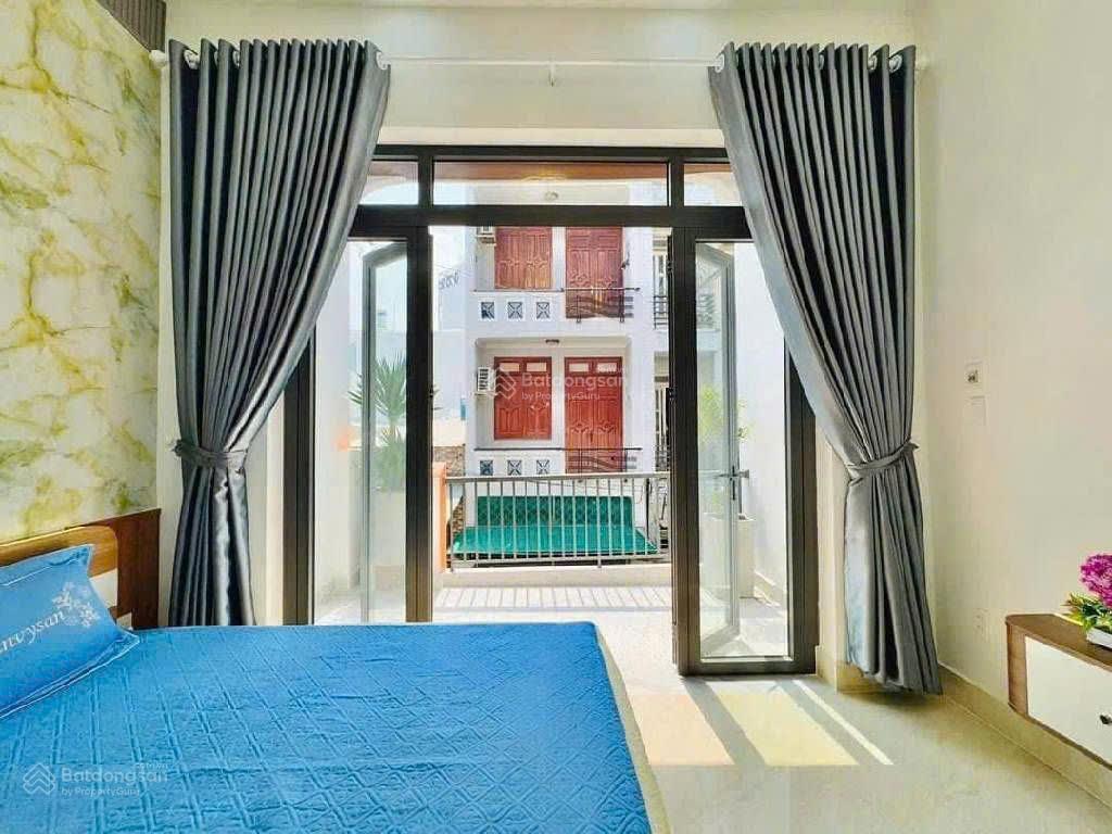 Mặt tiền kinh doanh thới an  quận 12, trần thị cờ  ngang gần 5m  4 tầng  giá nhỉnh 5 tỷ.