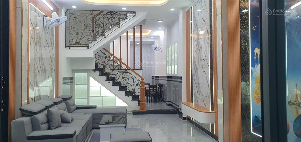 Mặt tiền kinh doanh thới an  quận 12, trần thị cờ  ngang gần 5m  4 tầng  giá nhỉnh 5 tỷ.