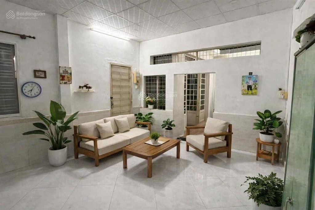 Bán nhà hiếm 50m2, 2 lầu lê đức thọ, ngay chợ an nhơn gò vấp, 1/ xe tải thông. nhỉnh 3 tỷ