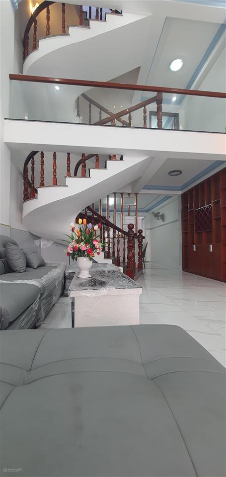 Nhà kiên cố 3 tầng, hẻm xe hơi nguyễn ảnh thủ, trung mỹ tây, quận 12. nhỉnh 5 tỷ.