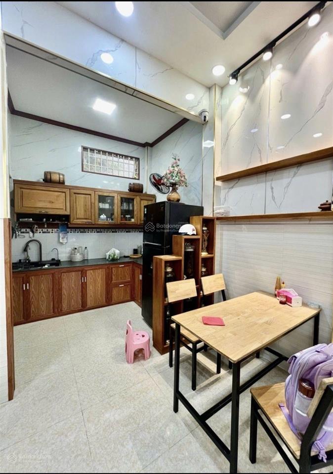 Bán nhà 50m2, trương thị hoa, ngang 5m, ngay mega, q12. nhỉnh 3 tỷ
