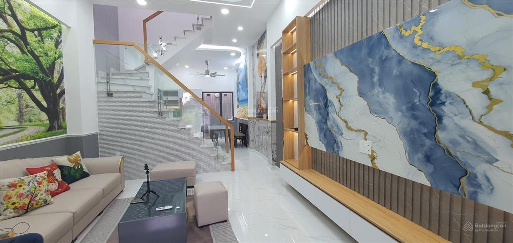 Bán nhà 60m2, 2 tầng xây mới, gần chợ đường, hà huy giáp. q12. nhỉnh 4 tỷ