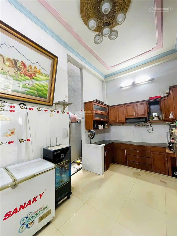 Chính chủ bán nhà 80m2, 3 lầu, hẻm xe hơi, lê thị riêng, thới an, quận 12