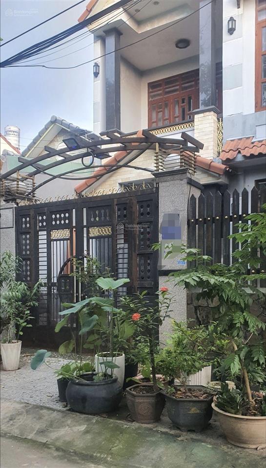Ngay chợ hiệp thành, nhà 3 lầu 8pn, ngang khủng, 6.5m, ngay công viên, 7 tỷ