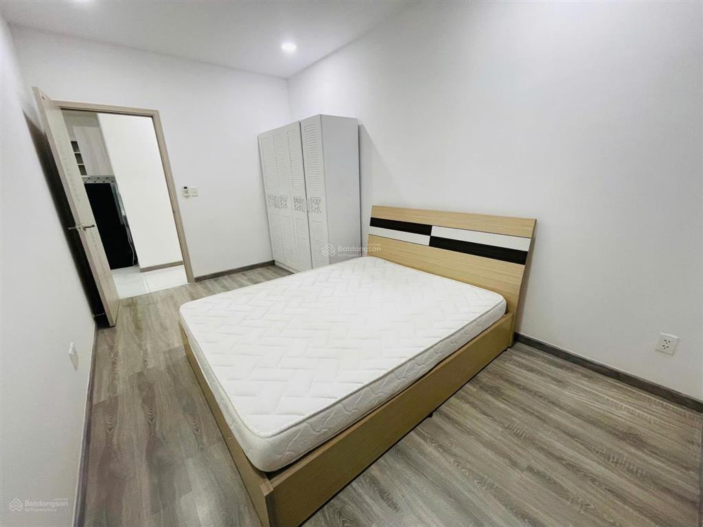 Bán gấp căn hộ 80m2, 2pn, 2wc tại khu căn hộ sacomreal584,giá 3,55 tỷ tl, .0981 674 ***