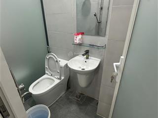 Chính chủ! bán gấp căn hộ 2pn, 2wc chung cư lạc long quân, 2,35 tỷ, full nội thất. .0981 674 ***
