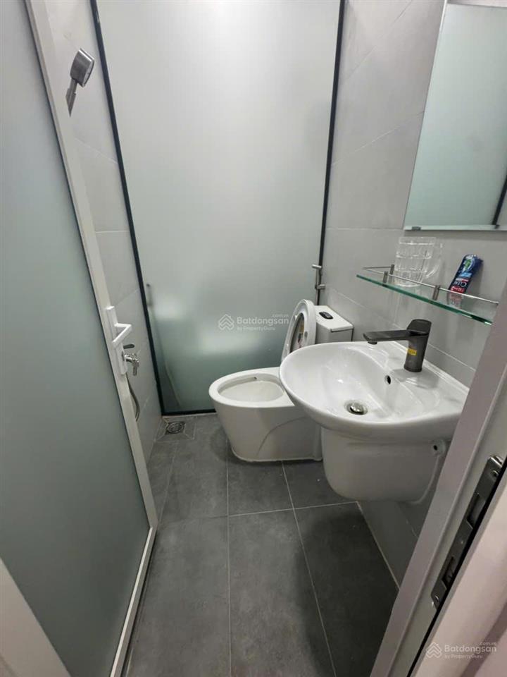 Bán gấp căn hộ idico tân phú, 46m², 2pn, 1wc, giá 2,3 tỷ, sổ hồng riêng,  0981 674 ***