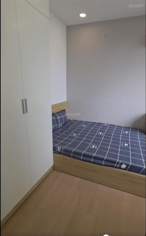 Chính chủ bán căn hộ 12 tầng, cầu tham lương, dt 52m2  2pn, shr, giá 2.25 tỷ