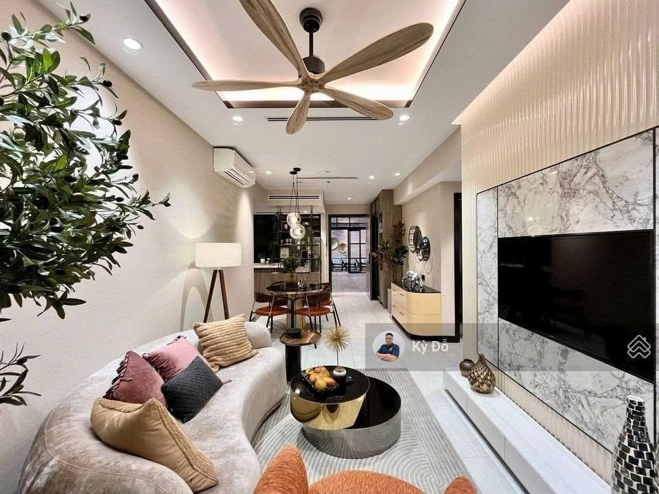 Bán cc tại tòa nhà horizon, trần quang khải, 8,3 tỷ, 105m2, 2pn, 2wc  0932 248 ***