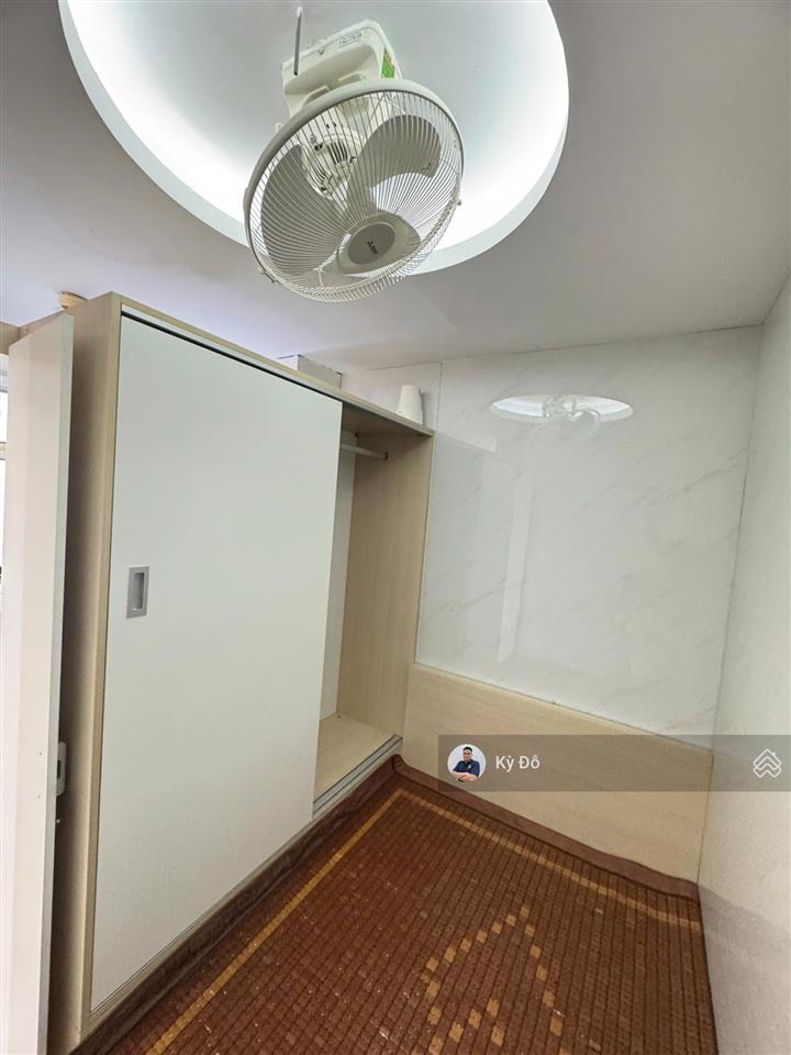 Chính chủ cần bán chcc 220m², the flemington, 4pn, tặng suất oto, 17 tỷ,  0932 248 ***