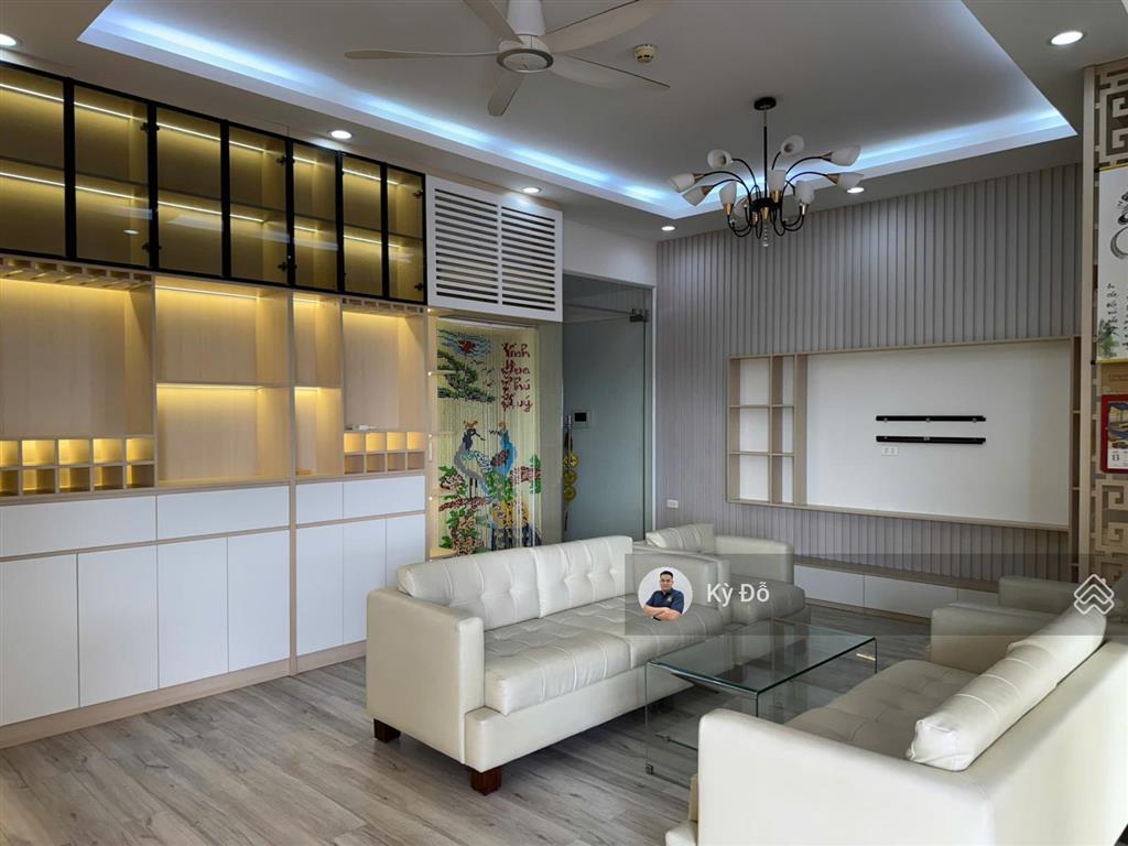 Chính chủ cần bán chcc 220m², the flemington, 4pn, tặng suất oto, 17 tỷ,  0932 248 ***