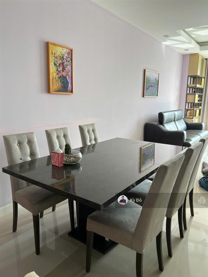 Chủ cần bán nhanh carillon 2, 50m2, 1pn, giá 3,5 tỷ, sổ hồng.  0932 248 ***