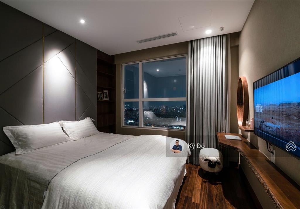 Chính chủ bán căn hộ him lam chợ lớn, 83m2, 2pn, sổ hồng, giá 4.7 tỷ  0932 248 ***