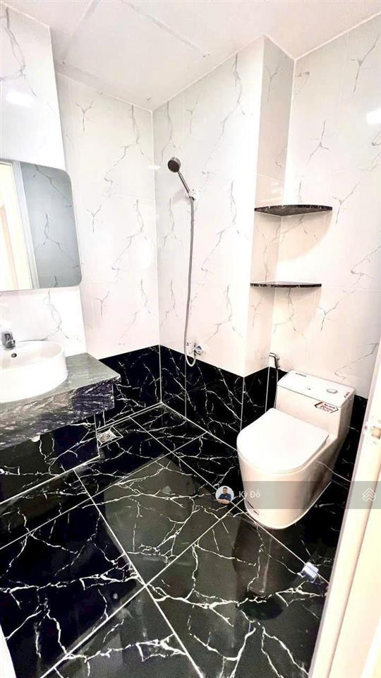 Chính chủ cần bán căn hộ babylon, view mt âu cơ, 75m2, 2pn, giá 4,5 tỷ.  0932 248 ***