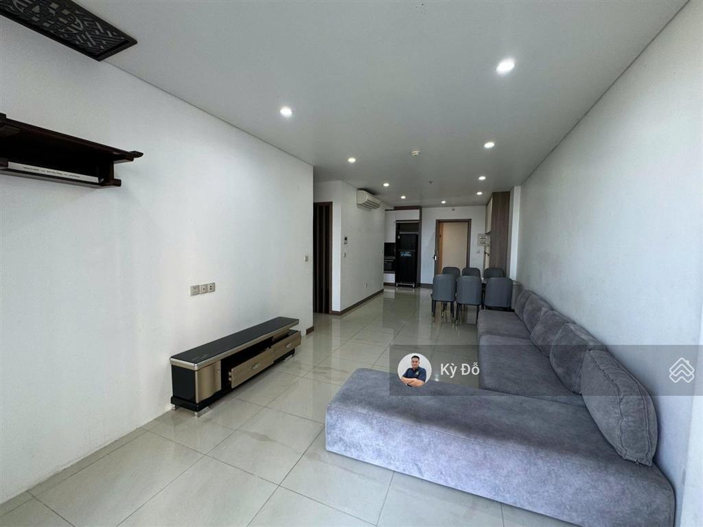 Chủ cần bán gấp căn hộ kingston residence, 80m2, 2pn, giá 7.2 tỷ, sổ hồng.  0932 248 ***