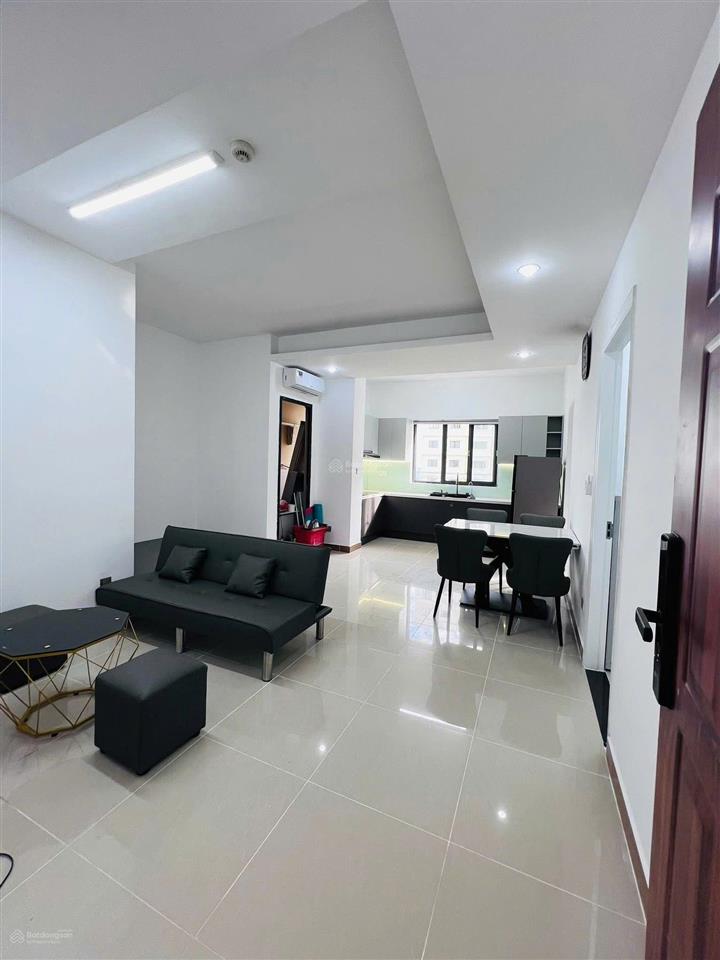 Bán căn hộ sổ hồng view hồ bơi tại c/c era town q7, dt 61m22pn2wc. giá 3 tỷ 1