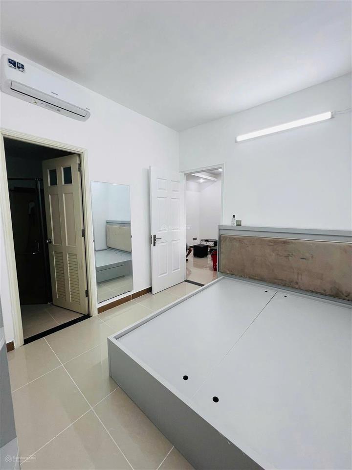 Bán căn hộ sổ hồng view hồ bơi tại c/c era town q7, dt 61m22pn2wc. giá 3 tỷ 1