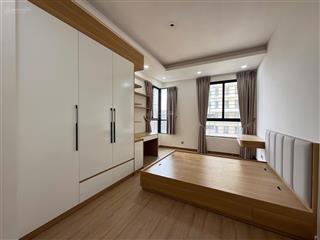 Bán căn góc c/c era town đường nguyễn lương bằng q7, dt 97m2  3pn  2wc có nội thất chỉ 3,3 tỷ