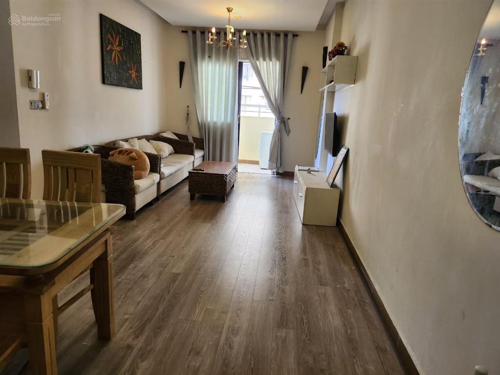 Bán căn góc 97m23pn2wc full nội thất c/c era town q7. giá 3 tỷ 3