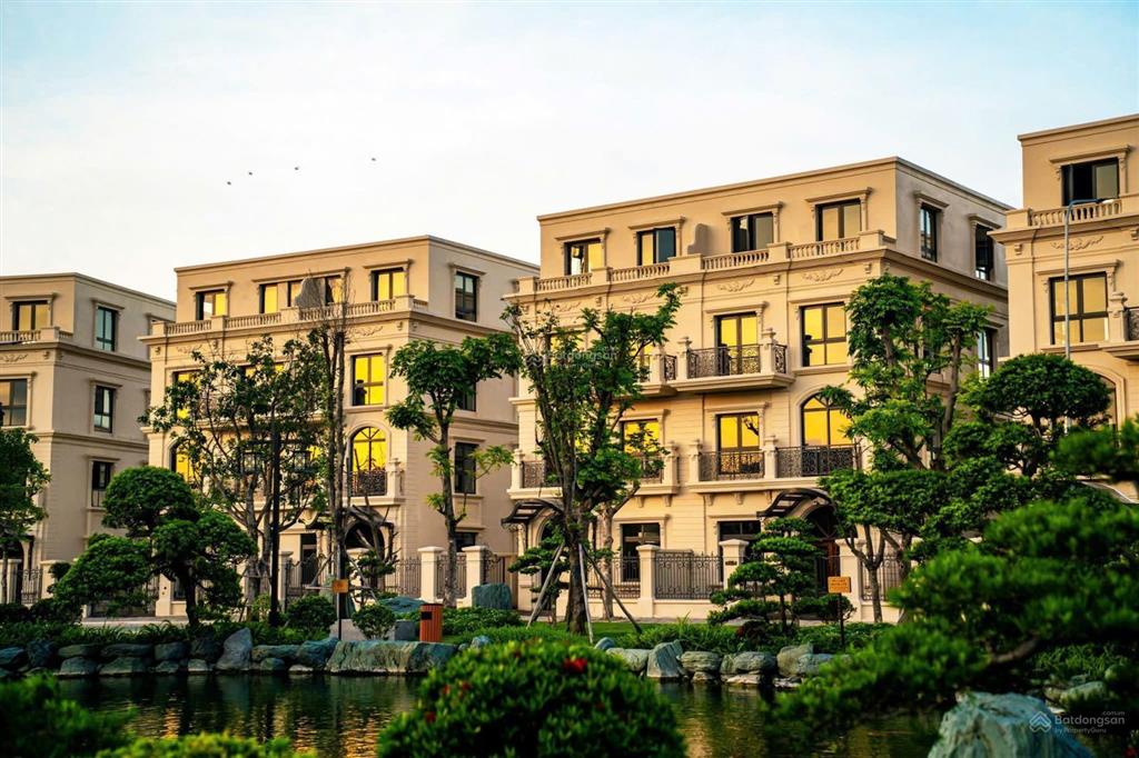 Bán căn biệt thự song lập 228m² vị trí đẹp gần hồ và tiện ích tại vinhomes wonder city. giá rẻ 27tỷ