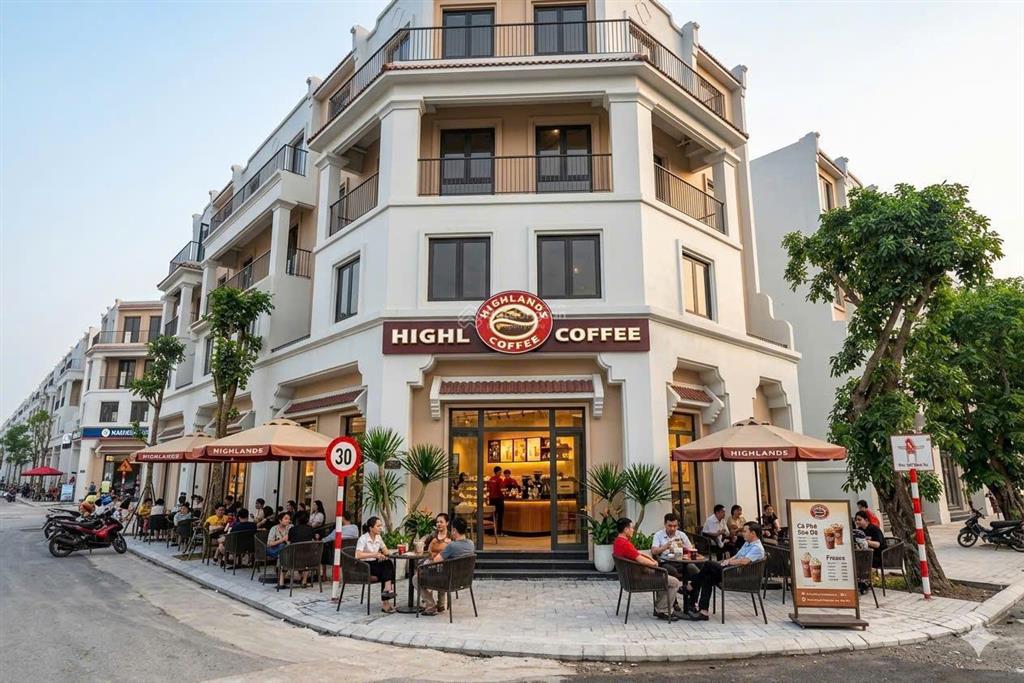 Bán lại căn liền kề 120m2 giá rẻ hơn 3 tỷ so với căn bên cạnh, khu compoud khép kín bình minh