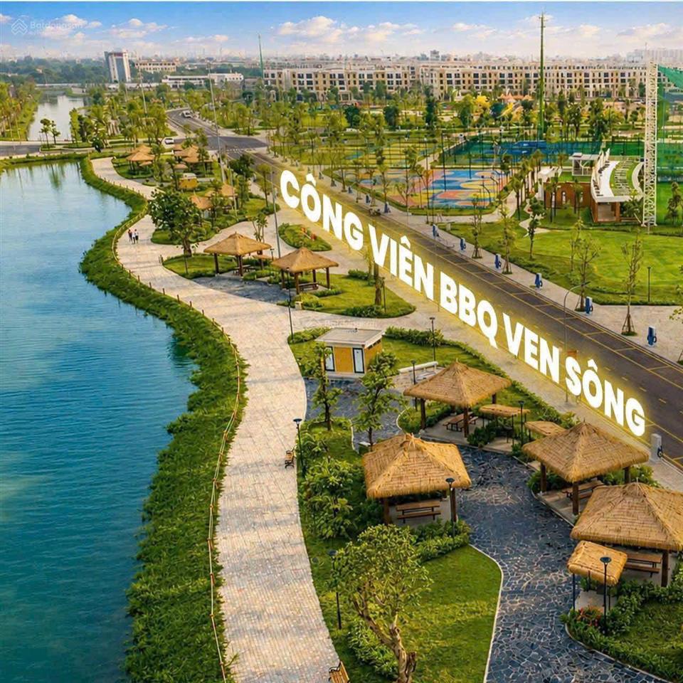 Bán lại căn liền kề 120m2 giá rẻ hơn 3 tỷ so với căn bên cạnh, khu compoud khép kín bình minh