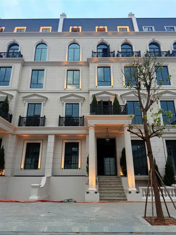 Quỹ căn ngoại giao liền kề biệt thự, dt từ 140m2  1000m2 tại lõi công viên ciputra  the windsor