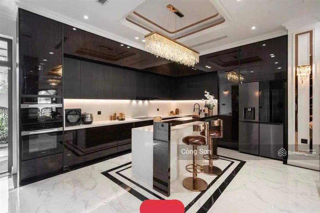 Vợ tôi sắp sinh cần chuyển nhà đất, bán căn 121m2 tại golden palm, mua bán trực tiếp 0396 116 ***