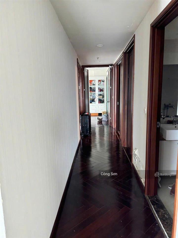 Vợ tôi sắp sinh cần chuyển nhà đất, bán căn 121m2 tại golden palm, mua bán trực tiếp 0396 116 ***