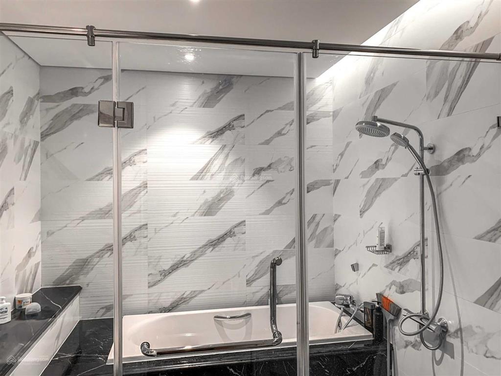 Căn hộ park home  1 thành thái 2 ngủ  2 vs, dt 85m2, hướng mát, có lốt ô tô, mua bán trực tiếp