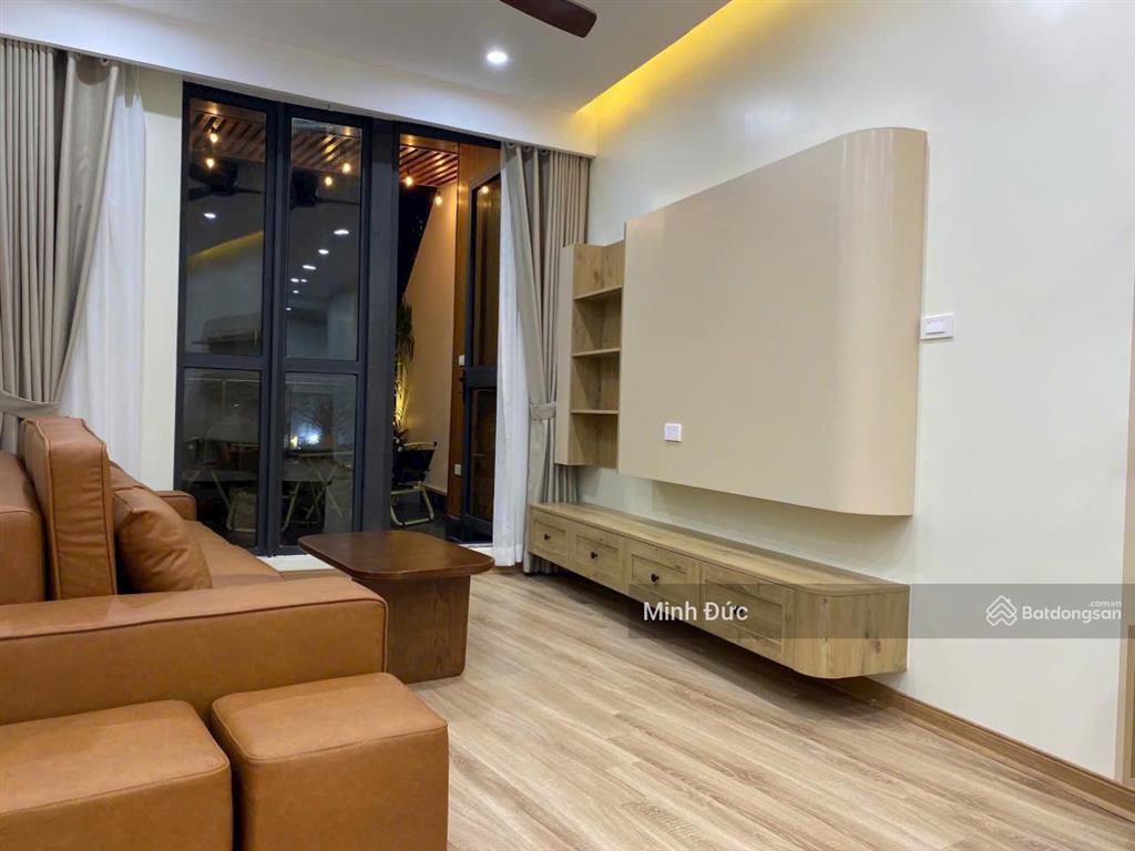 (giá thật) bán căn hộ giá rẻ tầng 4 căn hộ 70m2 và 20m2 sân vườn, 2pn + 2wc, chung cư tsq