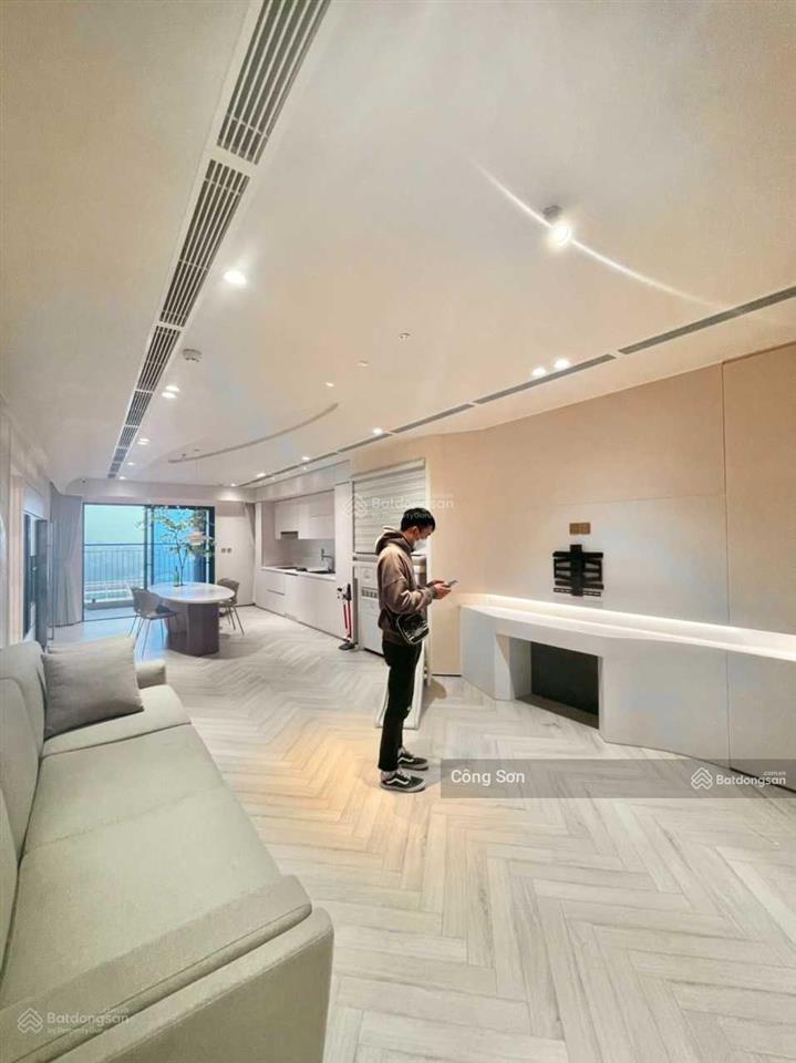 Siêu phẩm golden park căn 100m2. nội thất làm hết 2.5 tỷ sổ đỏ chính chủ làm việc trực tiếp