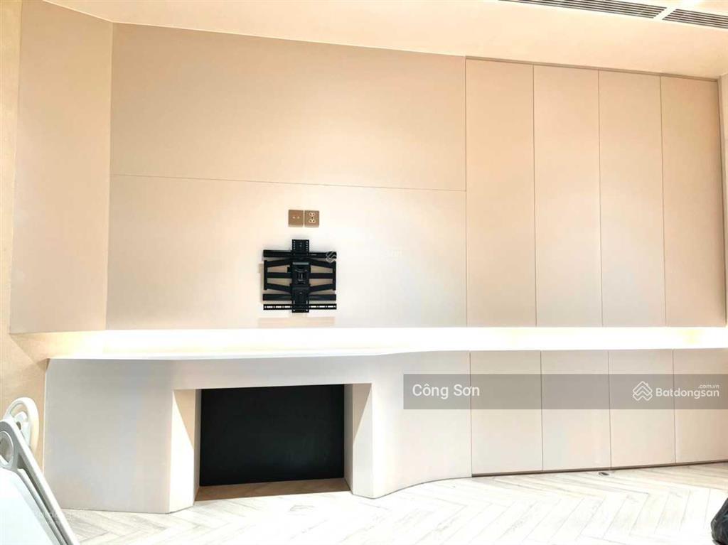 Siêu phẩm golden park căn 100m2. nội thất làm hết 2.5 tỷ sổ đỏ chính chủ làm việc trực tiếp