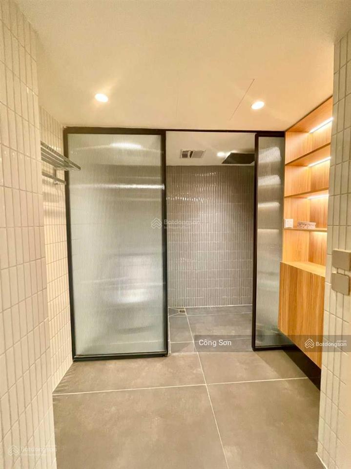 Siêu phẩm golden park căn 100m2. nội thất làm hết 2.5 tỷ sổ đỏ chính chủ làm việc trực tiếp