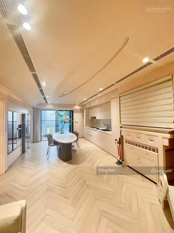 Siêu phẩm golden park căn 100m2. nội thất làm hết 2.5 tỷ sổ đỏ chính chủ làm việc trực tiếp