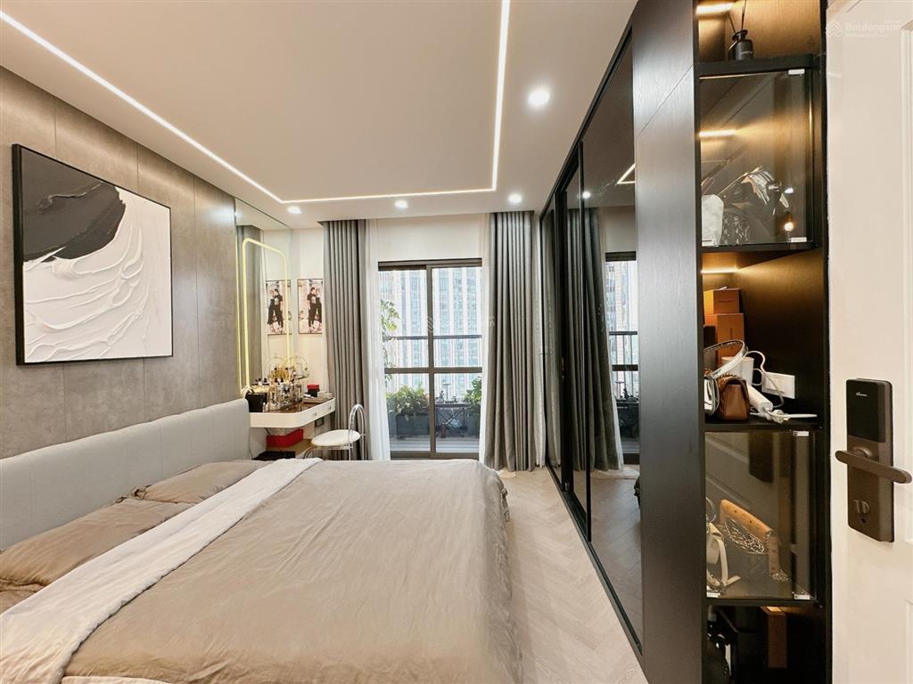 Bán cc đẹp riverside garden, 6 tỷ, 70m2, 2pn, 2wc, nhiều tiện ích, mua bán chính chủ