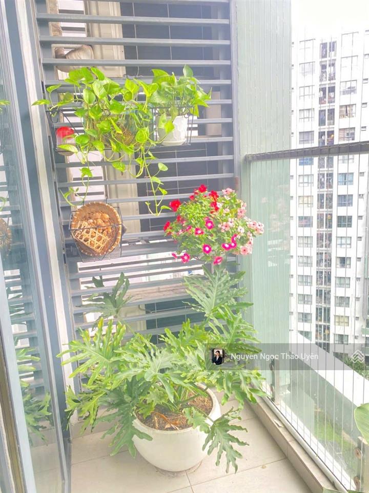 Emerald 2pn  71m2 bán 5ty5/tầng cao