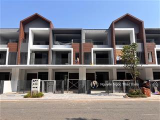 Nhận booking artisan  nhà phố trung tâm bd/trả giãn tới 2031